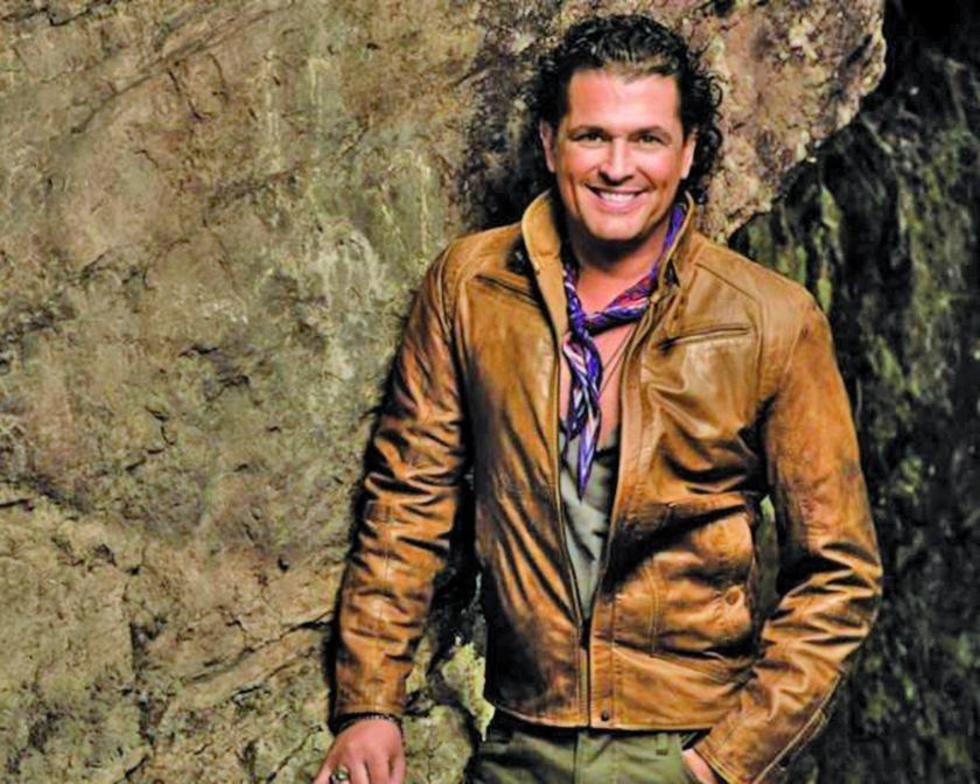 Carlos Vives canta a niños y tributa al vallenato
