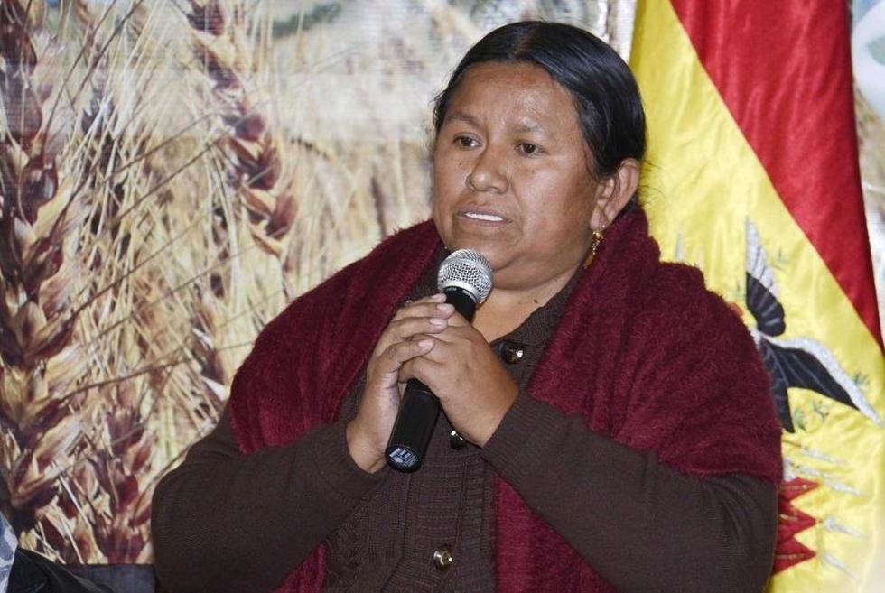 Denuncian a Achacollo por irregularidades en la Digcoin y Fondo Indígena 