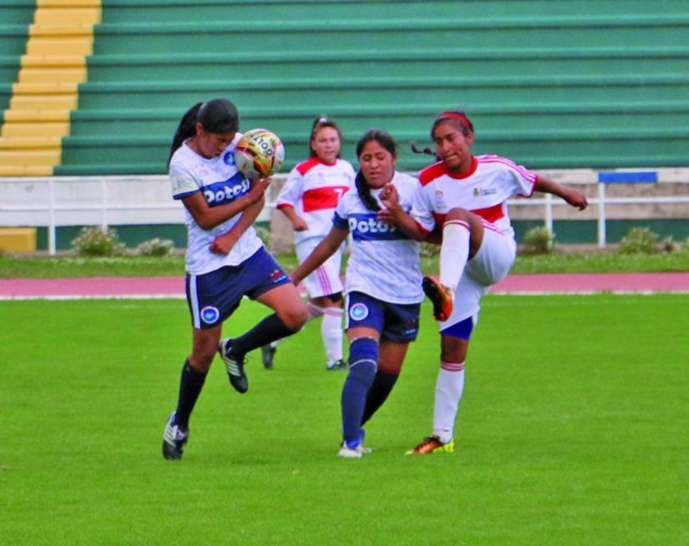 La selección potosina se impone en el estadio “Patria”