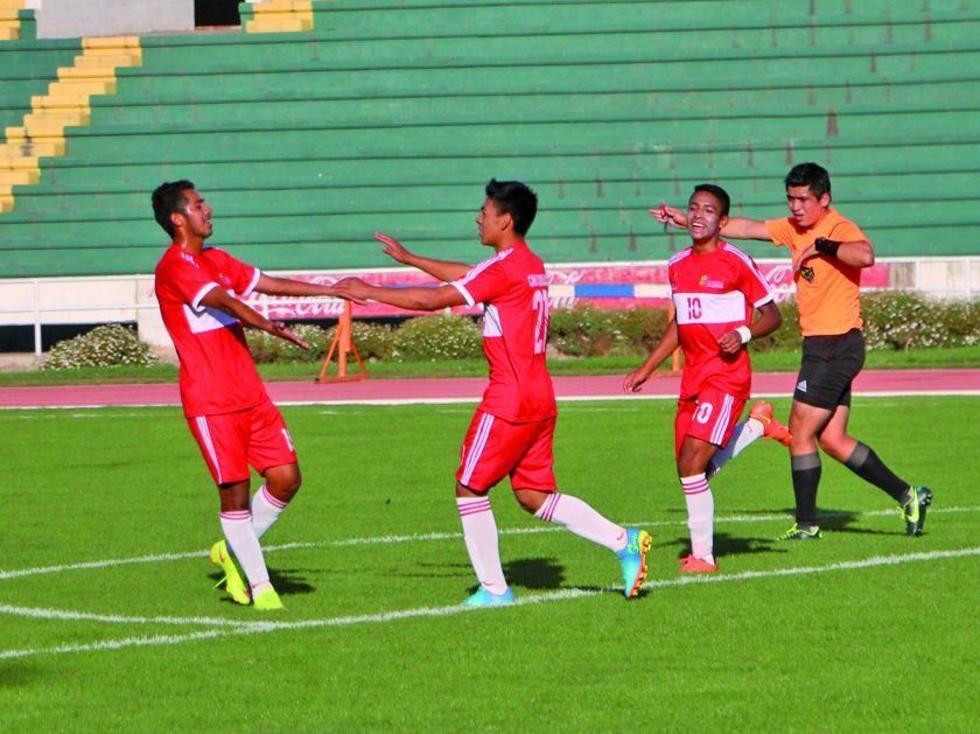 El plantel de la Villa Imperial no puede conseguir su segunda victoria del torneo
