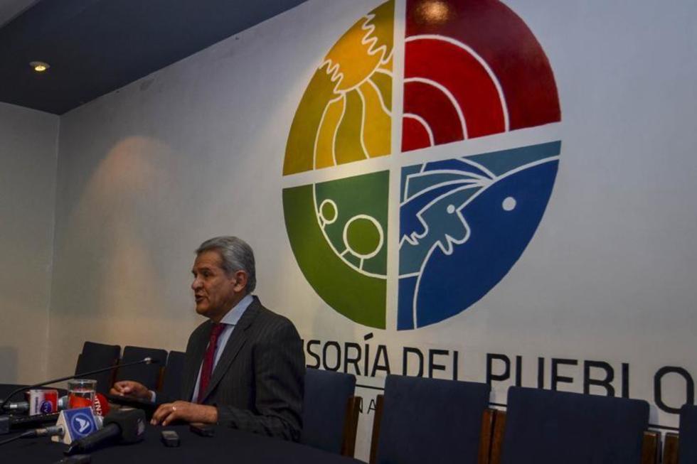 Defensor dice que los derechos y la democracia se debilitan