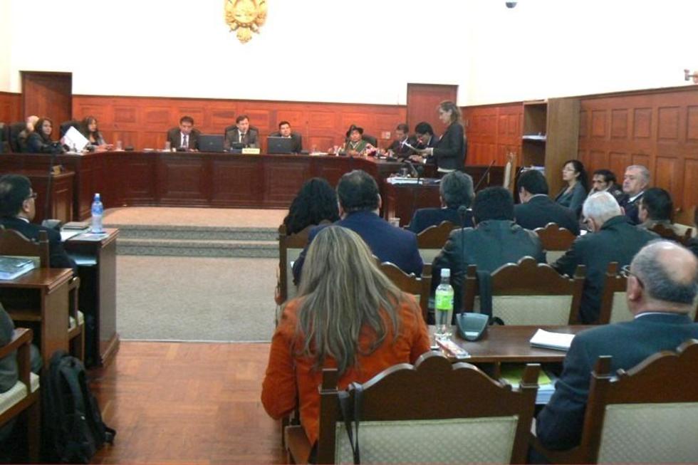 Juicio por caso misiles chinos se suspende hasta el 12 de enero