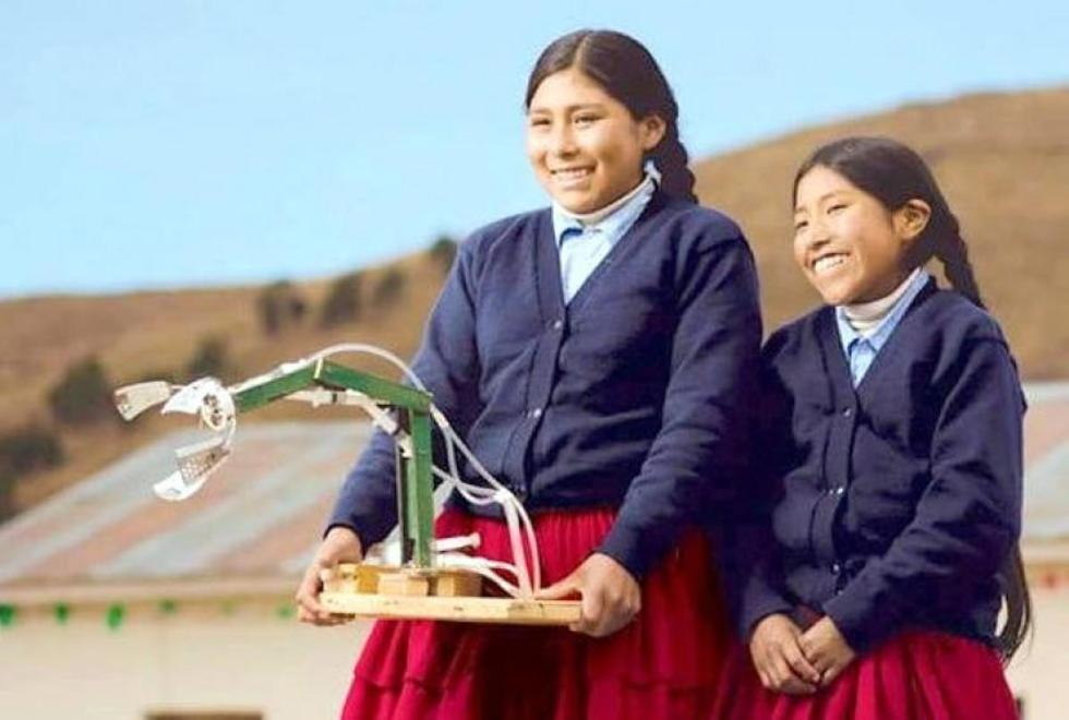 Red mundial elige a bolivianos notables 2015 en EEUU