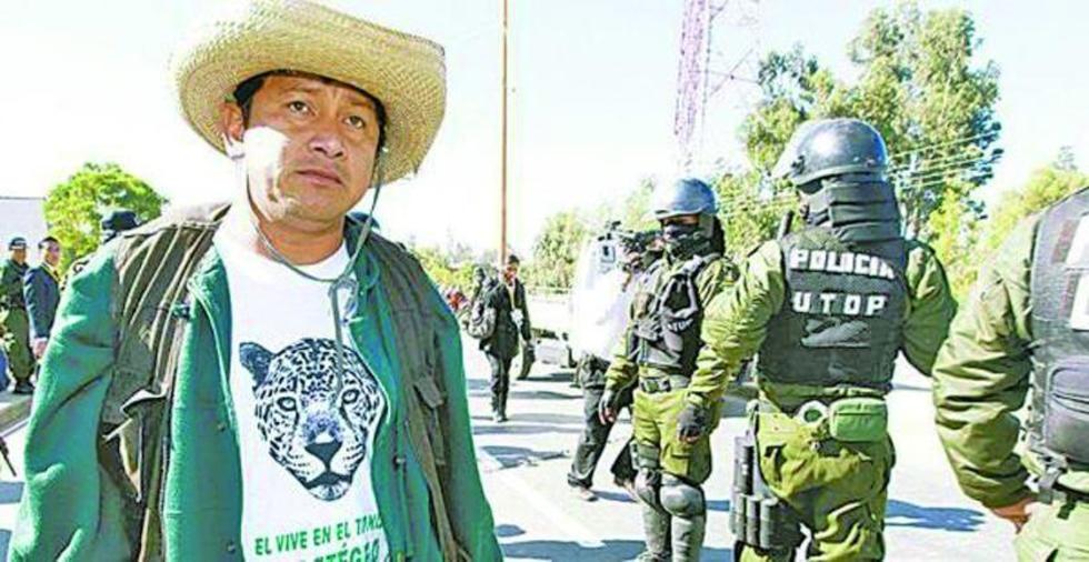 Adolfo Chávez podría refugiarse en uno de los países de la Coica