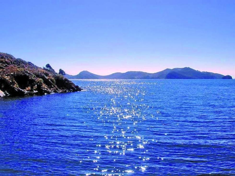 Advierten que el Titicaca correría el mismo destino que el Poopó