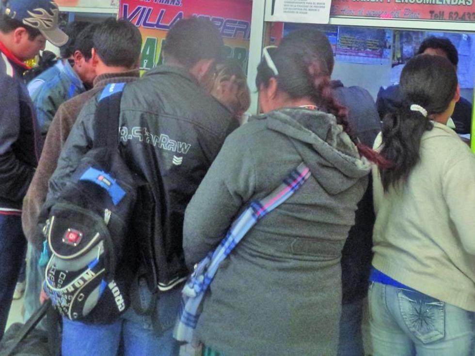 Pasajeros de flota se quejan por maltrato