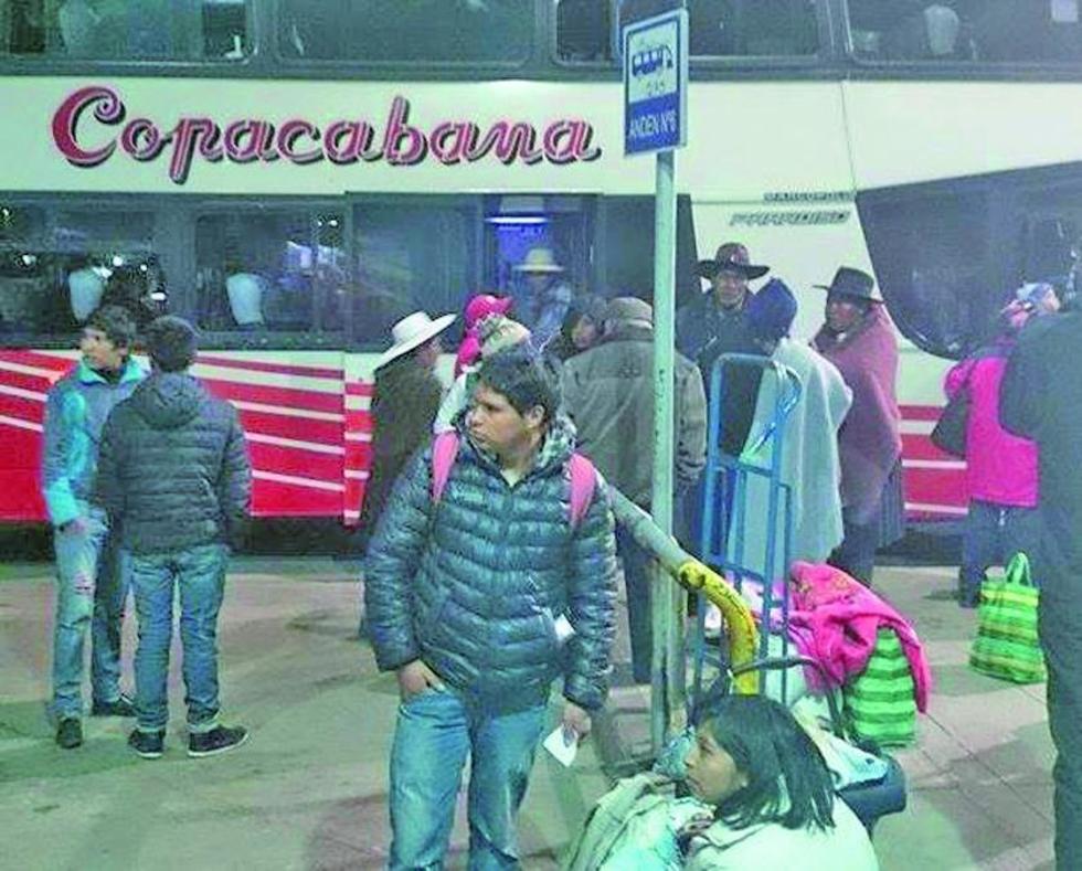Hay escaso personal policial en la terminal