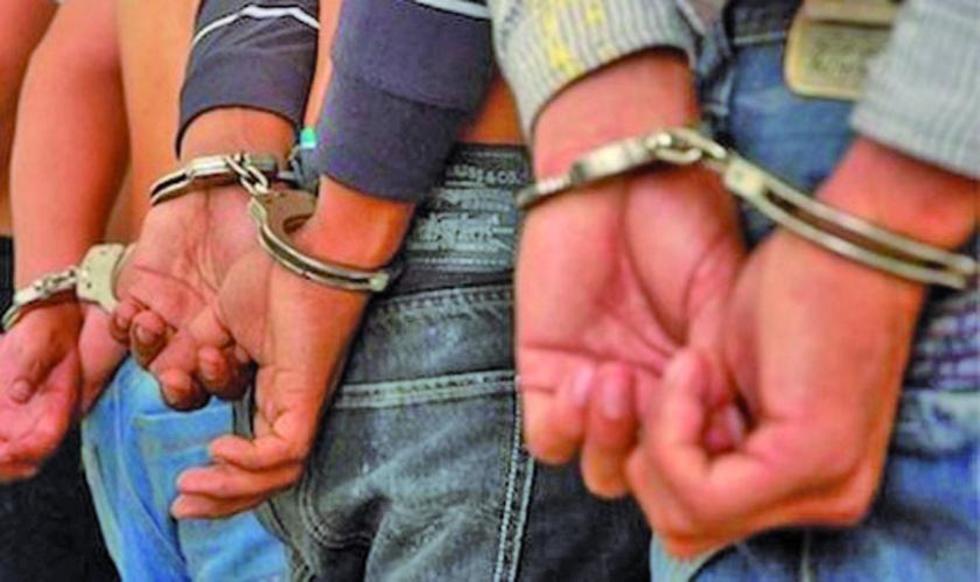 Detienen a tres hombres que mataron a un librecambista