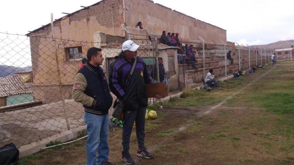 El cuerpo técnico hace pruebas a juveniles