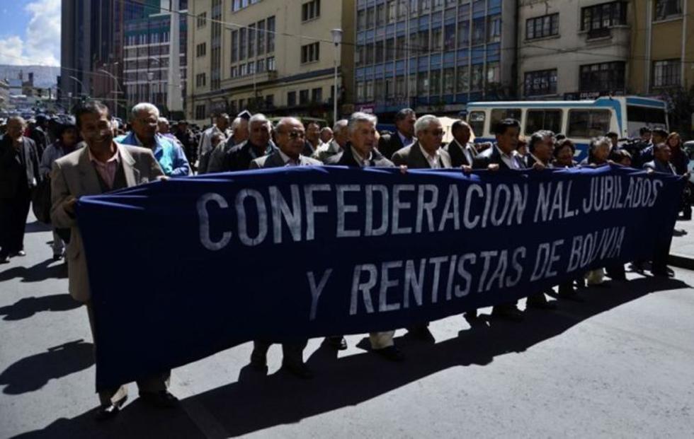 Rechazan pagar el segundo aguinaldo a los jubilados 