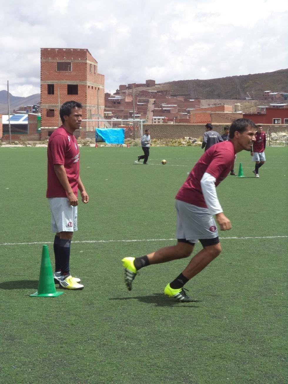 Torres y García entrenan con Nacional Potosí