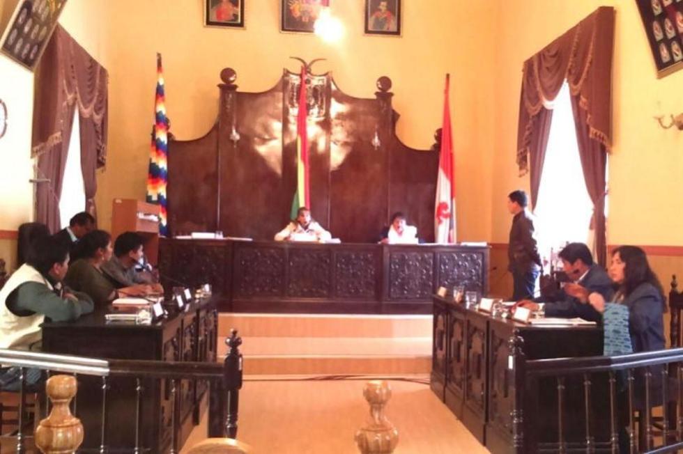 Concejo Municipal de Potosí reinstala sesión para conformar comisiones 