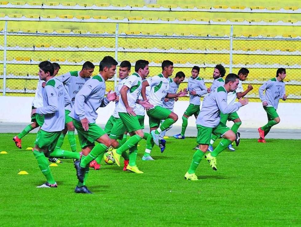 Baldivieso espera que se definan los partidos de preparación 