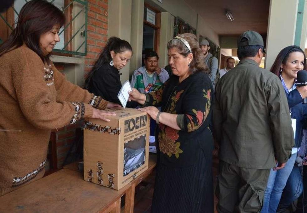 TSE instruye alquilar campo ferial para cómputo de votos