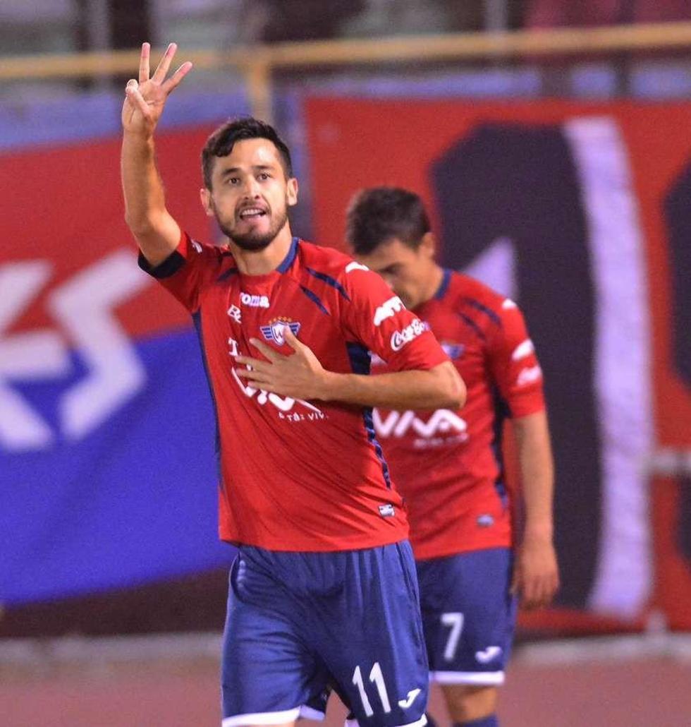 Wilster es el líder del Clausura 
