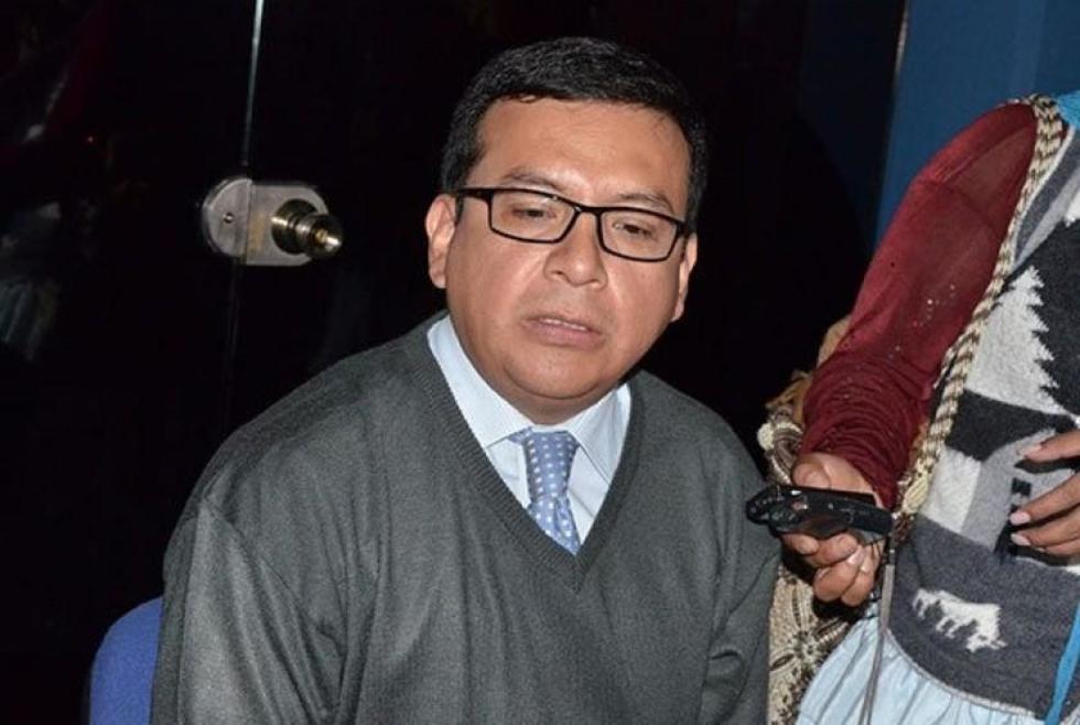 Fiscal Departamental de La Paz es encerrado en un lenocinio en la madrugada 