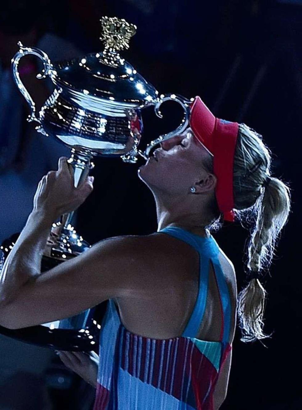 Kerber rompe vaticinios y vence a Serena