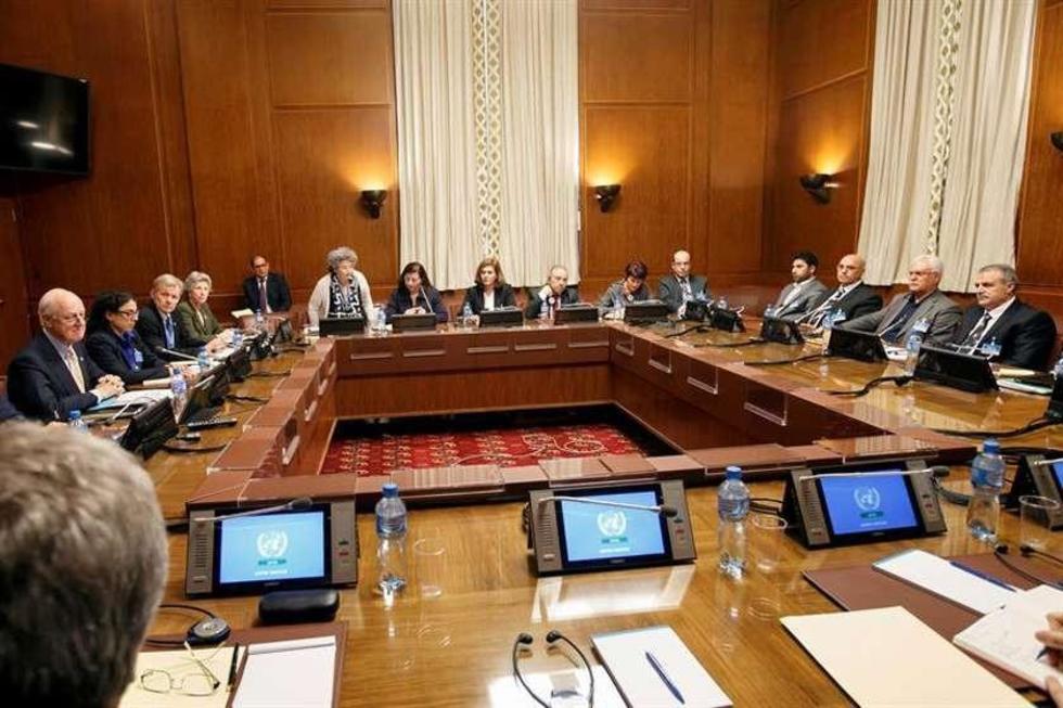 El diálogo sirio de paz inicia con preocupaciones humanitarias