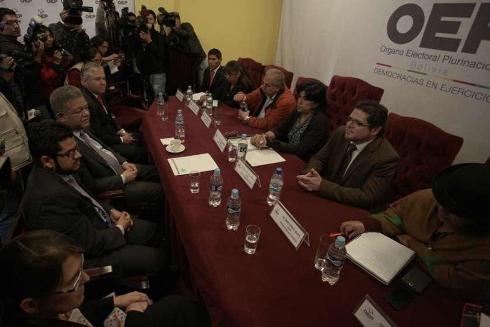 Observadores de OEA descartan revisisar previamente el padrón
