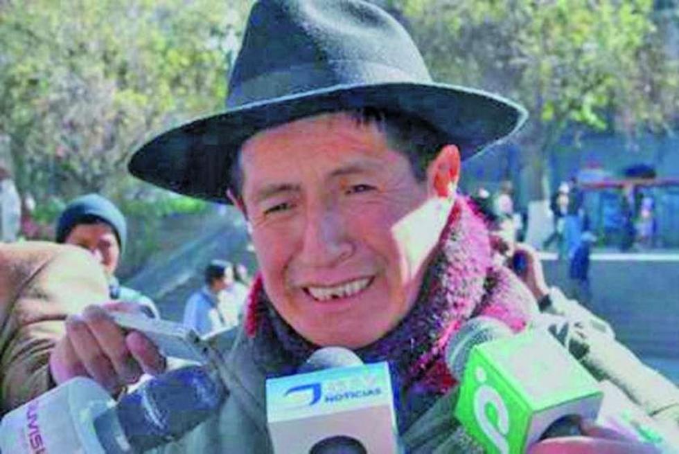 Denuncian a un concejal del MAS por campaña indebida