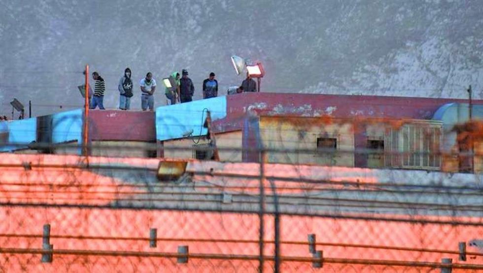 Enfrentamiento entre narcos presos provoca 49 muertos en México