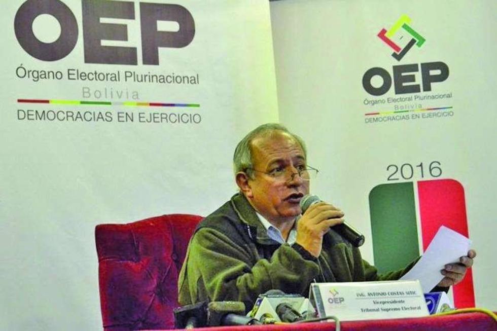 El TSE anuncia implementación de un padrón multibiométrico