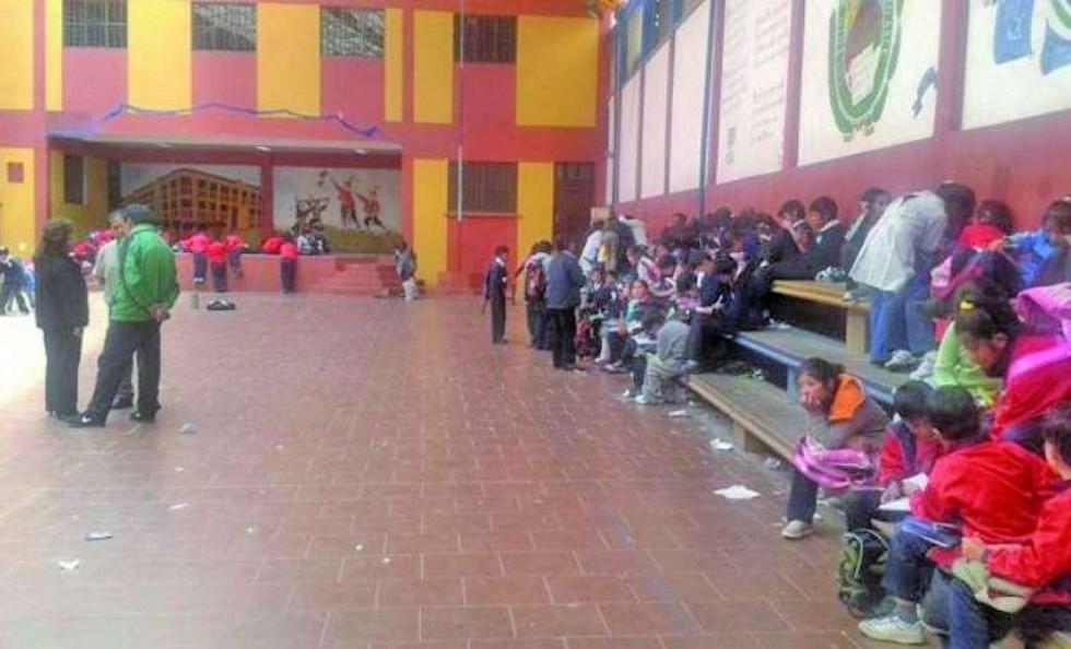 Piden entrega definitiva de las aulas en el 21 de Enero