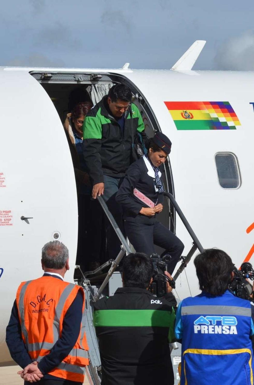 Potosinos ya vuelan en el avión del BoA hacía La Paz
