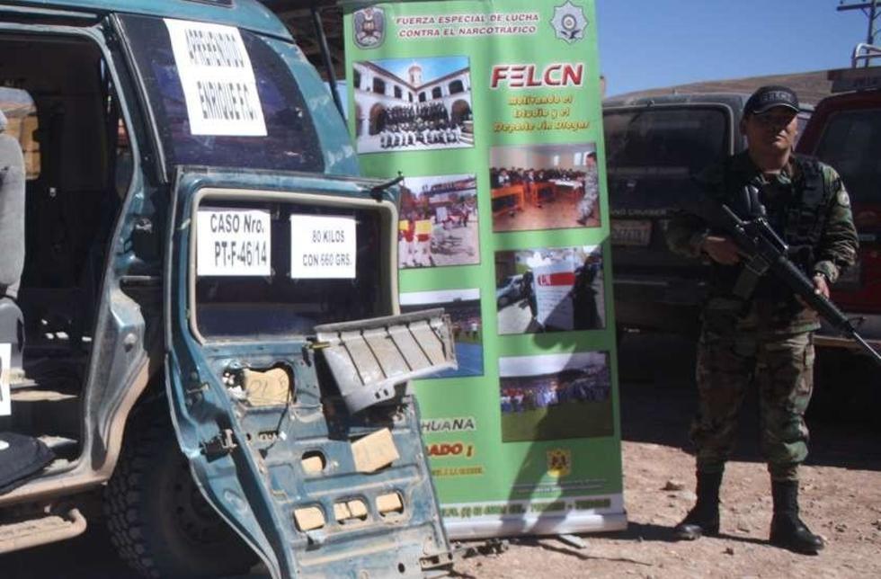 Policías antidrogas afectan 40.000 dólares a los narcos