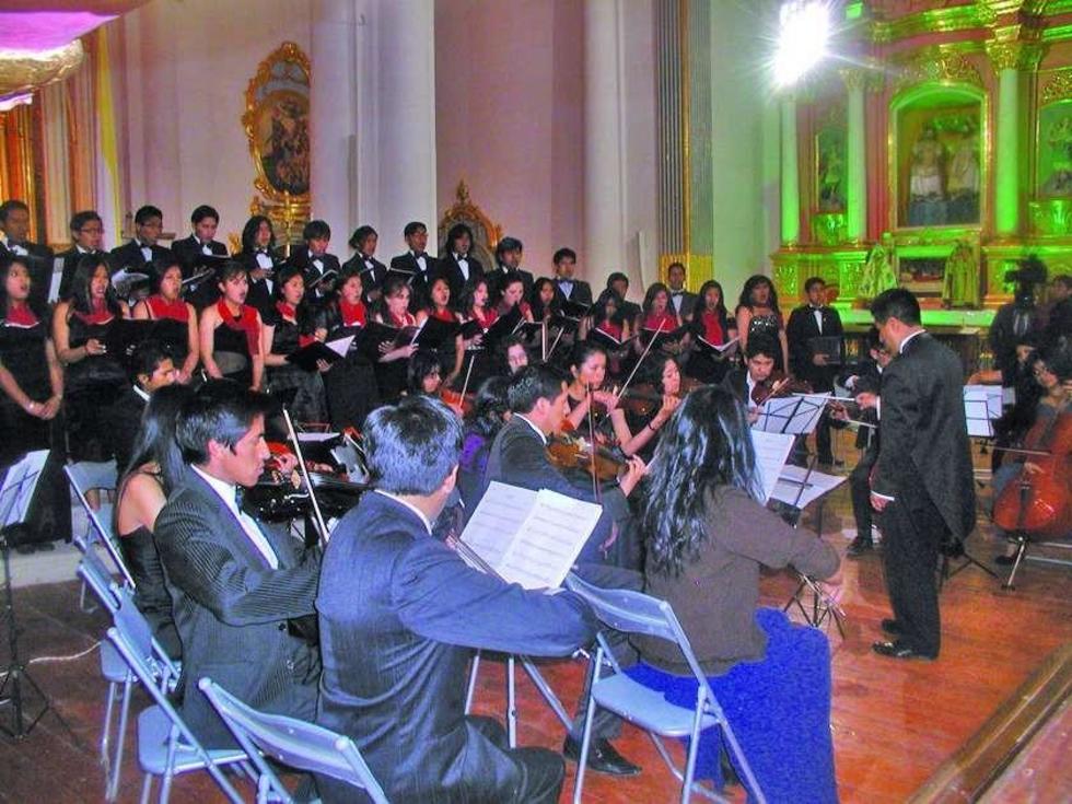 Inician ensayos del coro de la “U”
