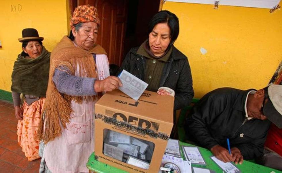 Auto de buen gobierno prohibe consumo de bebidas alcoholicas en Potosí