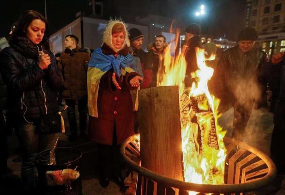 Ucrania rinde homenaje a los caídos de su revolución