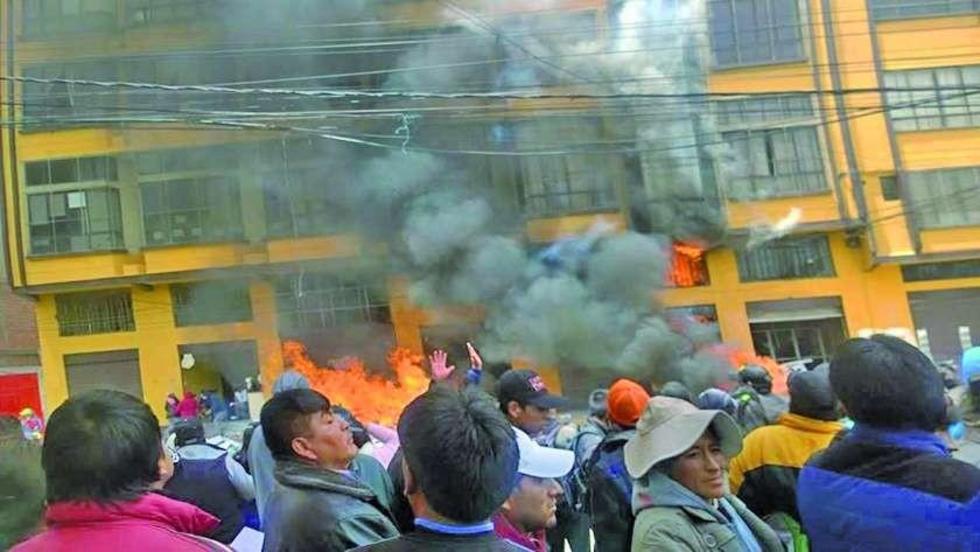 Policía: tras una semana en el cargo, cambian al comandante de El Alto
