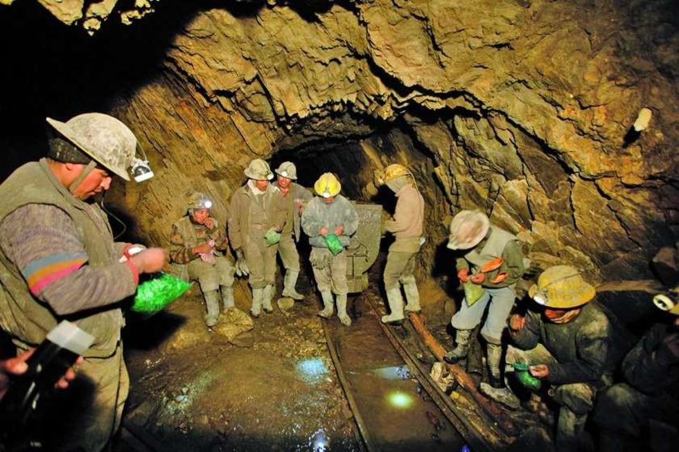 Los mineros asalariados exigen mayor inversión al Gobierno 