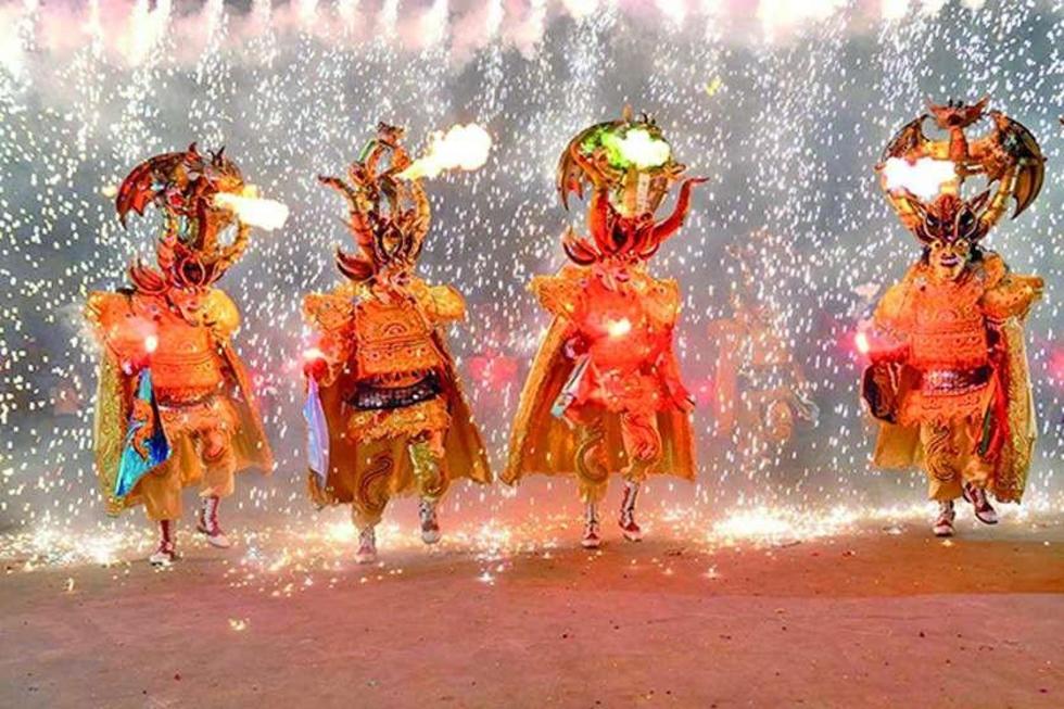 Conjuntos de Oruro bailarán en Perú y en EE.UU.