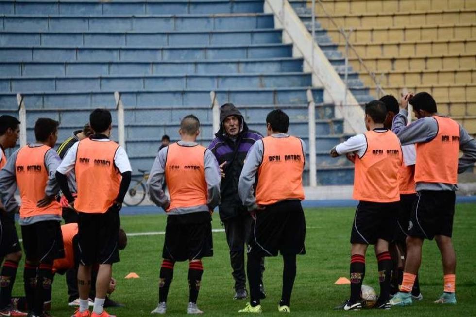 Real quiere derribar al Hércules aviador 