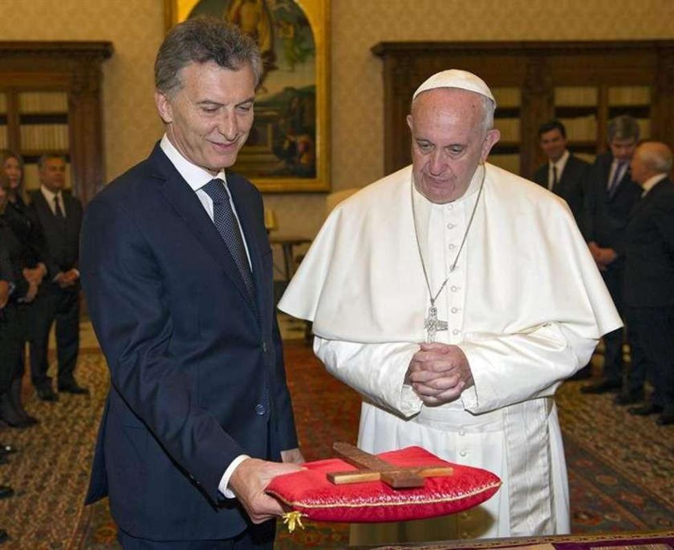 Papa y Macri buscan terminar con la pobreza y narcotráfico 