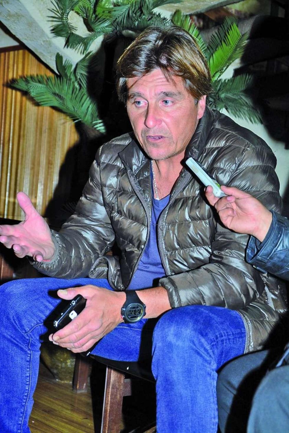 Dirigentes presentan hoy a nuevo estratega lila 