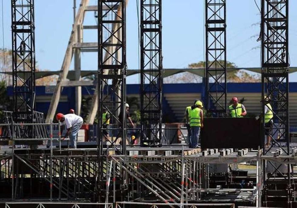 Ya instalan escenario donde actuará The Rolling Stones