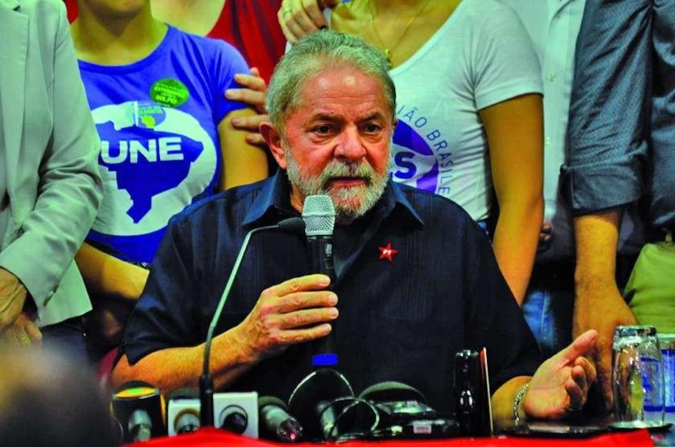 Fiscalía acusa a Lula por ocultar su patrimonio y el lavado de su dinero