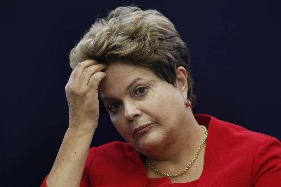 Un aliado de Rousseff  comienza su alejamiento