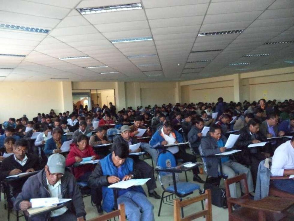 Prevén posesionar para abril  a 76 directores de educación