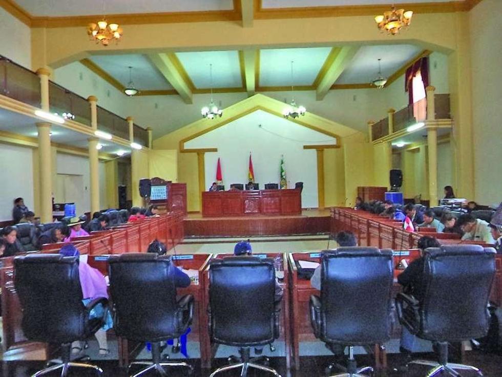 Asamblea pide informe sobre vía Ventilla Macha Colquechaca