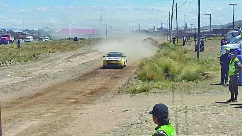 Israel Sandoval sube al podio en Oruro 