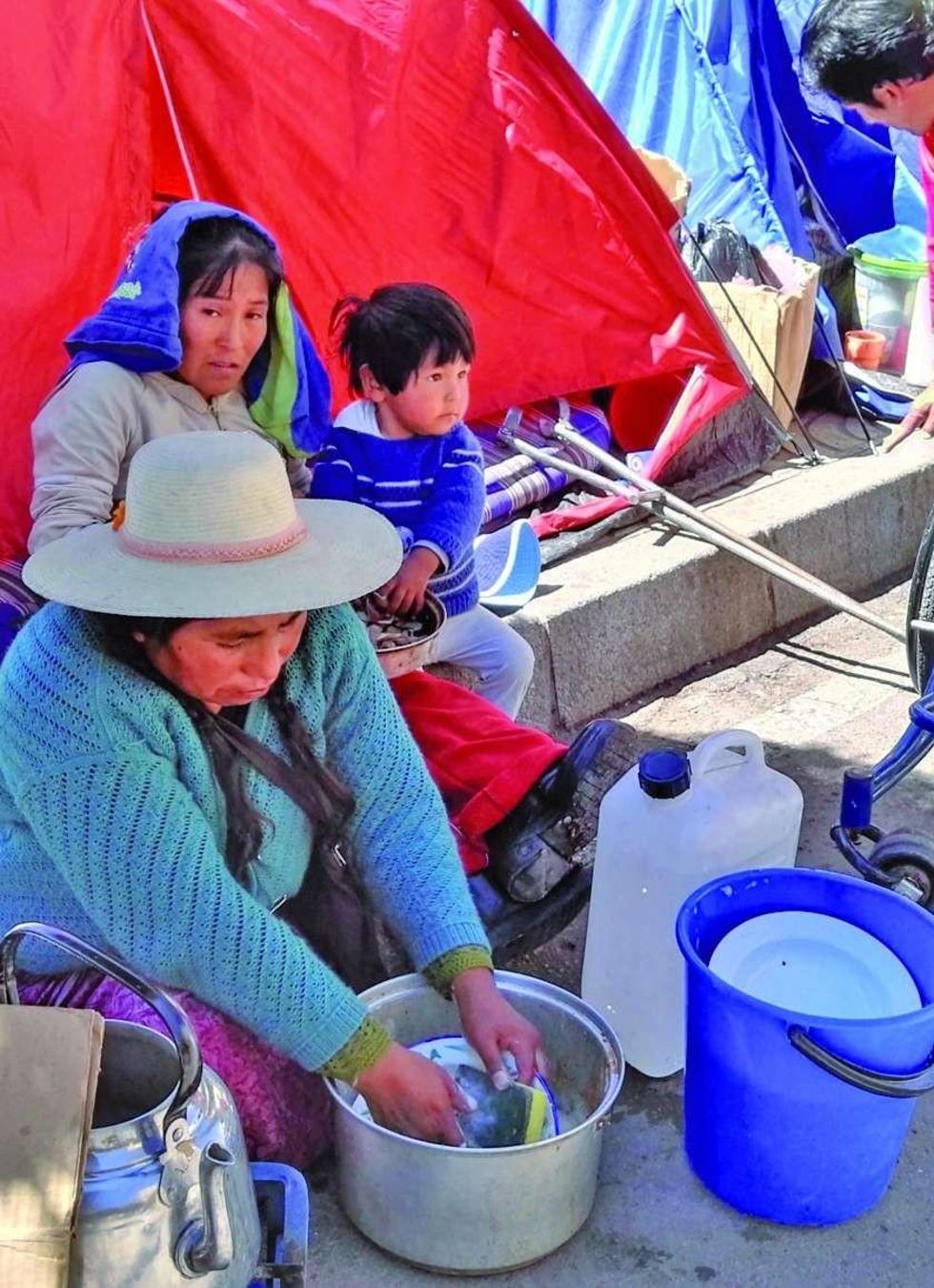 Personas con discapacidad siguen en la intemperie