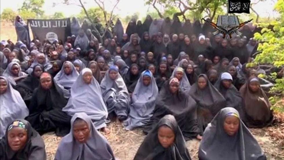 Unas 400 mujeres y niños siguen  raptados por Boko Haram en Nigeria