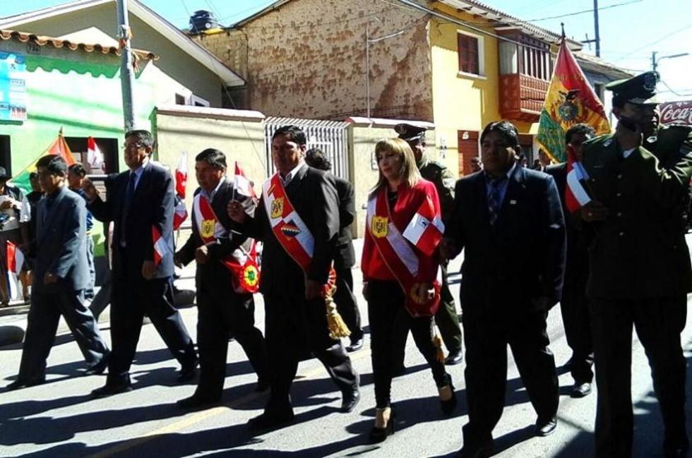 Potosí celebra y desfila por los 471 años de su nacimiento 