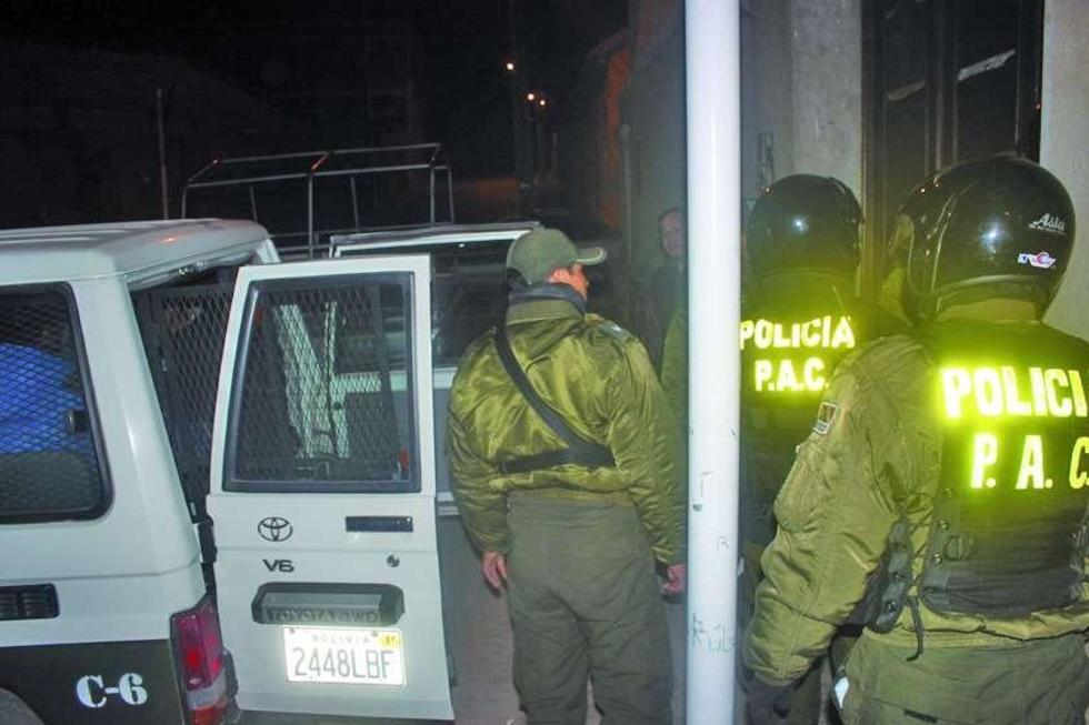 Arrestan a varias personas por cometer actividades ilícitas