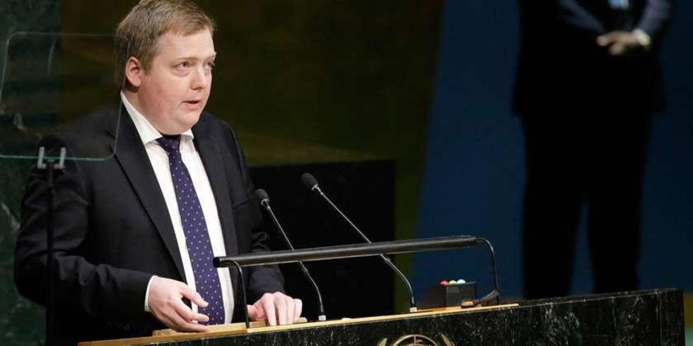 Primer ministro de Islandia se va por documentos de Panamá