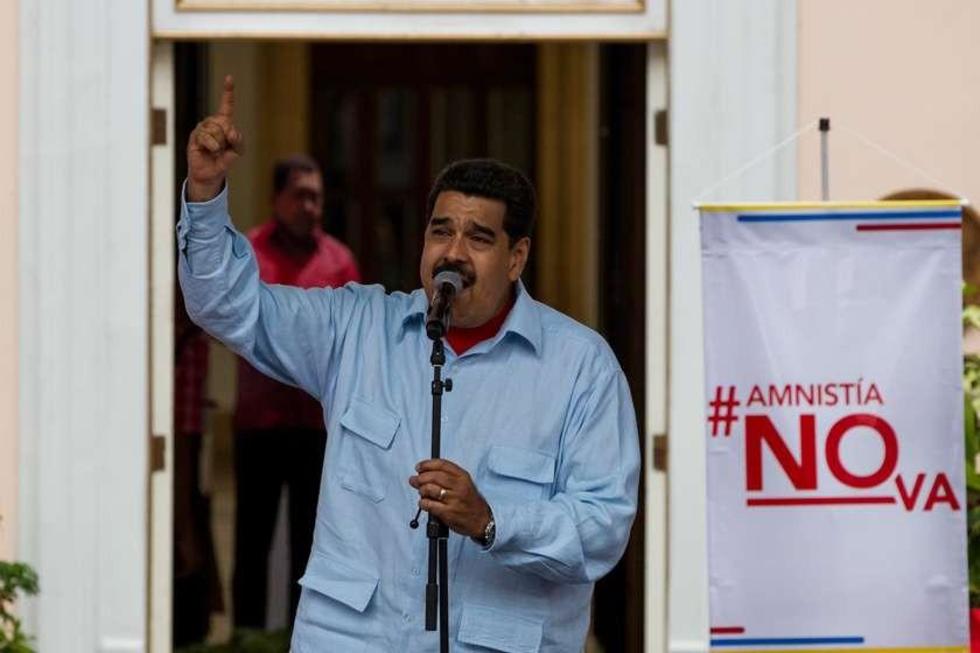 Chavistas y oposición se enfrentan a raíz del revocatorio a Maduro